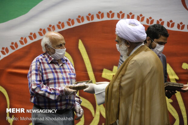 اجتماع بزرگ دختران انقلاب