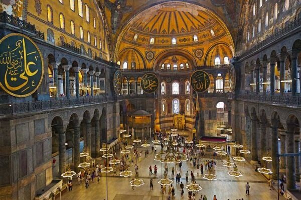 UNESCO'dan Türkiye'ye Ayasofya uyarısı