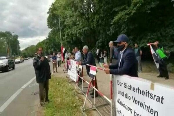 وقفة إحتجاجية أمام السفارة السعودية في برلين / فيديو