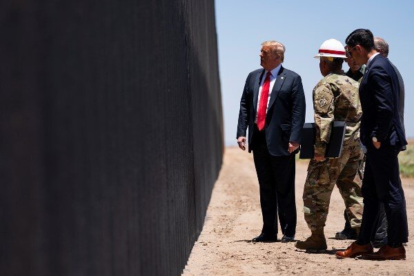 موافقت دیوان عالی آمریکا با ادامه ساخت دیوار مرزی