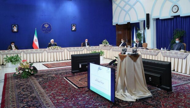 عقد اجتماع المجلس الأعلى للتنسيق الاقتصادي بحضور رؤساء السلطات الثلاث