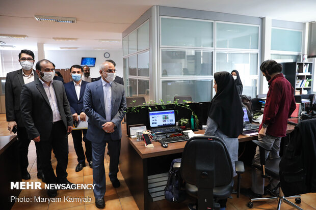 Minister of Education visits Mehr News Agency