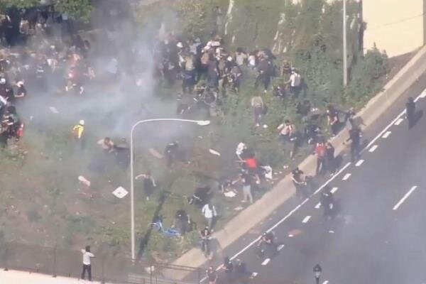 معترضان در فیلادلفیای آمریکا علیه خشونت ورزی پلیس شکایت کردند