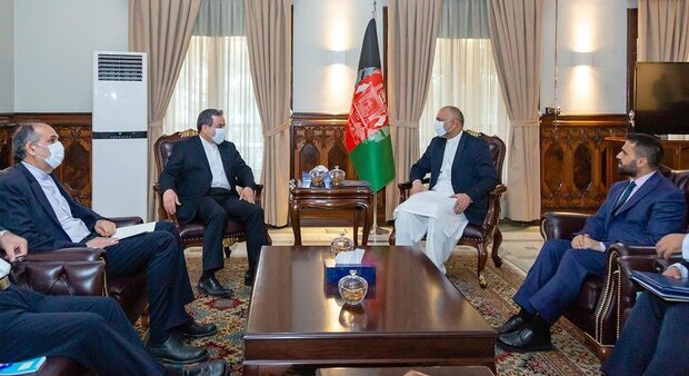 ایران کا افغانستان میں قیام امن اور صلح کے سلسلے میں تعاون اور مدد پر آمادگی کا اظہار ایران کا افغانستان میں قیام امن اور صلح کے سلسلے میں تعاون اور مدد پر آمادگی کا اظہار