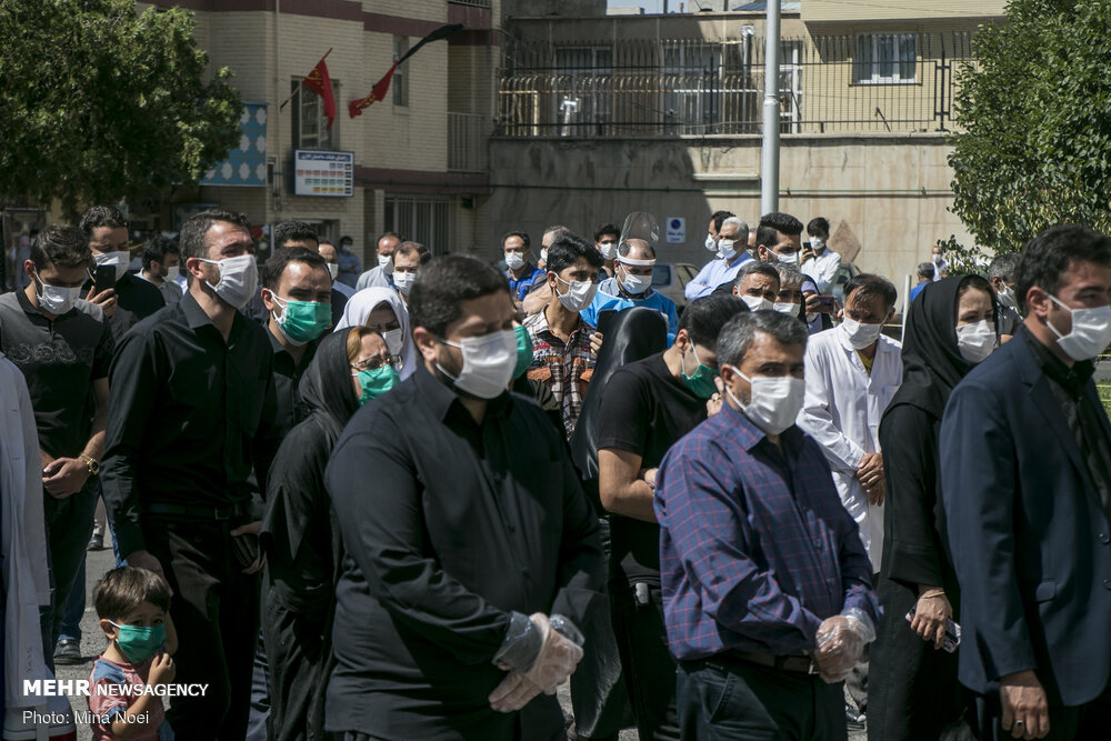 تبریز کے سینا اسپتال میں شہید خدمت کی تشییع جنازہ