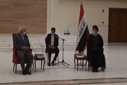 ظريف يلتقي بزعيم تيار "الحكمة"