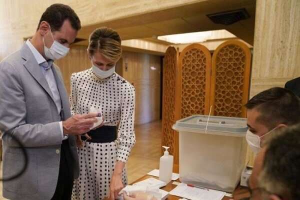 «بشار اسد» رأی خود در انتخابات پارلمانی سوریه را به صندوق انداخت