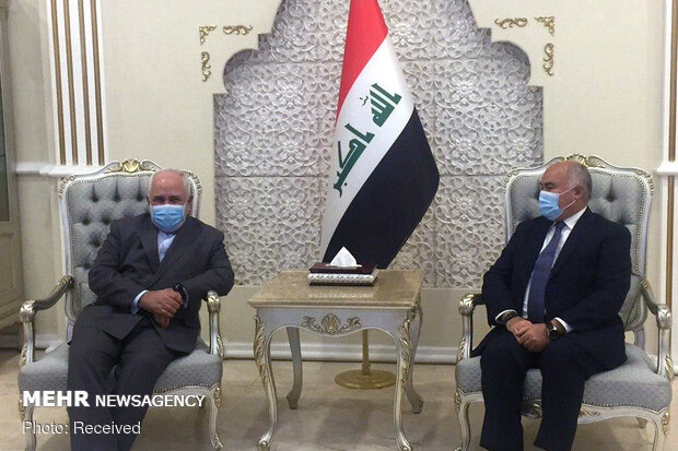 Zarif holds meeting with Iraqi officials