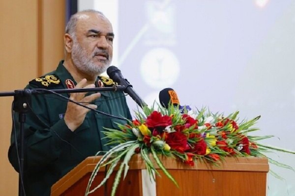 IRGC Aviation self-sufficient in defense equipment