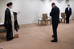دیدار نخست وزیر عراق با رهبری اولین ملاقات خارجی در ایام کرونا