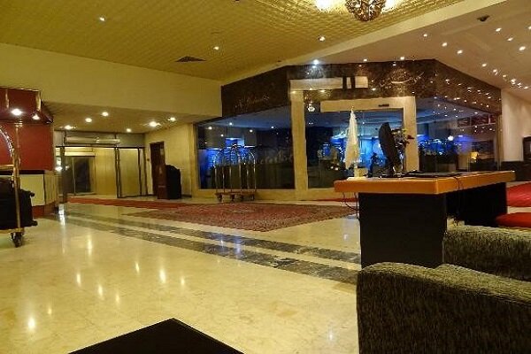 از  هتل استقلال تهران چه می‌دانید؟