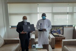 Iran, Senegal discuss coop. in fight against COVID-19