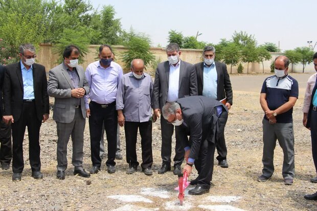 احداث مدرسه ۶ کلاسه با اعتبار ۴۵ میلیارد ریال در طاهرآباد کاشان