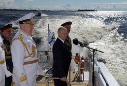 روسی بحریہ کو جلد ہائپرسونک ایٹمی ہتھیاروں سے لیس کیا جائے گا
