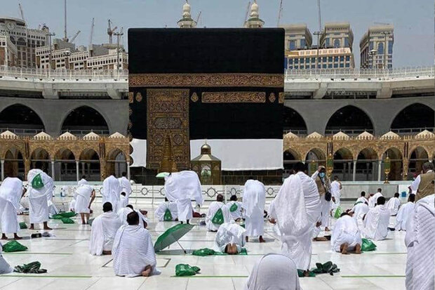 VIDEO: A different Hajj pilgrimage under outbreak conditions
