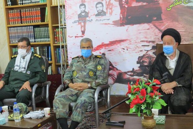 وصیت‌نامه شهدای استان سمنان چراغ راه آیندگان است 