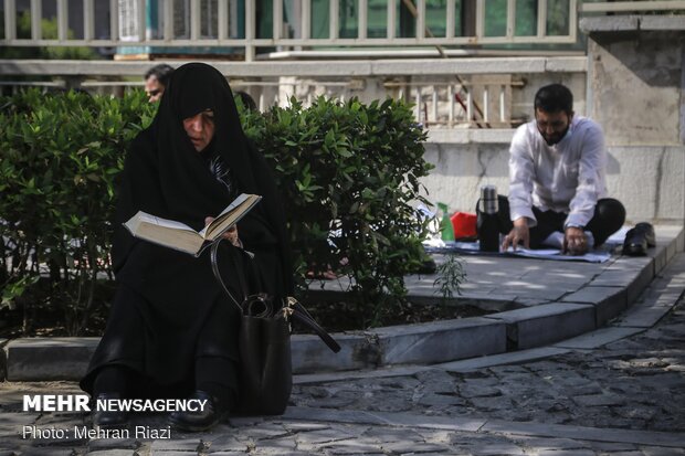 مراسم دعای عرفه در مسجد ارک تهران