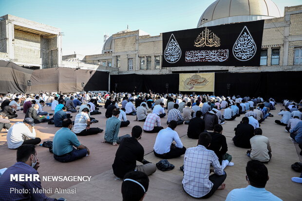 مراسم دعای عرفه در هیئت ثارالله زنجان