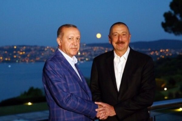 Erdoğan'dan İlham Aliyev'e kutlama mesajı