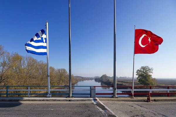 یونان خواستار توقف اقدامات ترکیه در مدیترانه شد