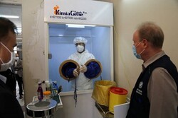 نماینده سازمان بهداشت جهانی از یک مرکز سلامت در همدان بازدید کرد