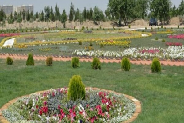 اجرای بزرگترین پروژه فرش گل منطقه در بوستان «آب‌شن» شهرقدس 