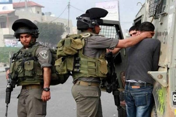 بازداشت شماری از فلسطینیان در یورش صهیونیست‌ها به کرانه باختری