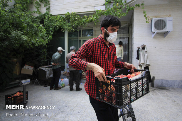 نذر میوه در عید غدیر - شهرکرد