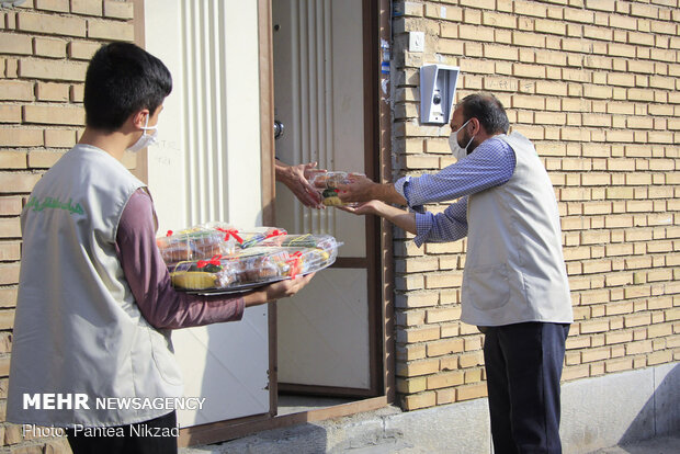 نذر میوه در عید غدیر - شهرکرد