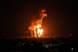 Siyonist güçleri Gazze'de Hamas'a ait bazı mevzileri vurdu