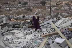 İsrail güçleri Filistinlilere ait bir ev ile su deposunu yıktı