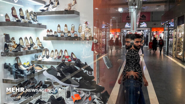 پاساژگردی در وضعیت قرمز کرونا