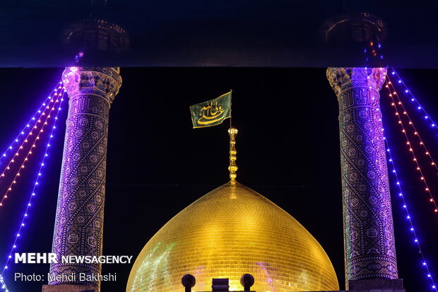 People of Qom celebrate birth anniversary of 7th Shia Imam