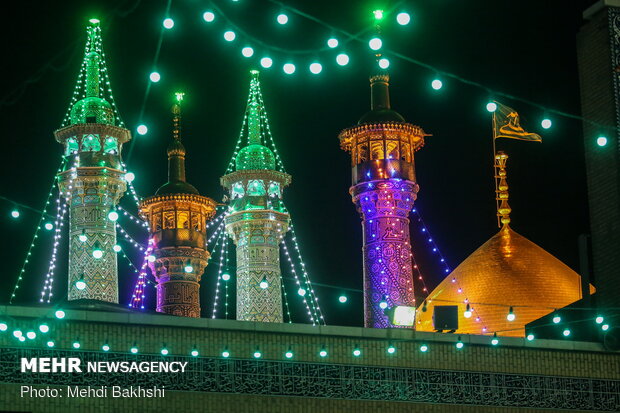 People of Qom celebrate birth anniversary of 7th Shia Imam