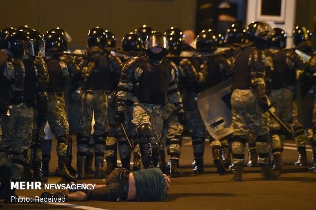 درگیری پلیس بلاروس با معترضان به نتیجه انتخابات