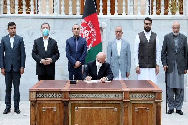 طرح ۳ مرحله ای اشرف غنی در مذاکرات با طالبان برای صلح افغانستان