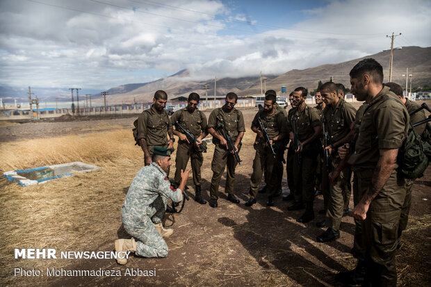 Training course of Iran Naval commandos
