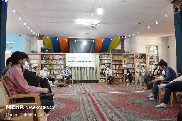 نشست فعالان جریان مطالبه گر مردمی استان مرکزی