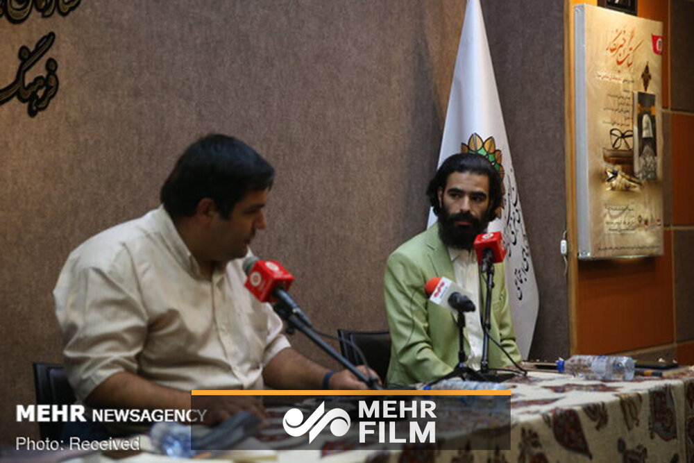 نویسنده کتاب: ثابت میکنم همه مردها متجاوز نیستند! نویسنده کتاب: ثابت میکنم همه مردها متجاوز نیستند!