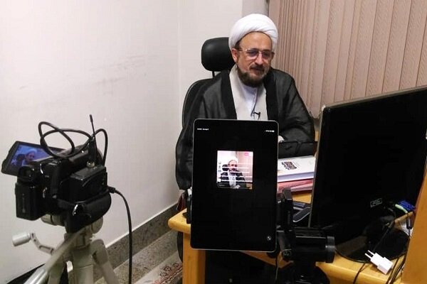 گفت‌وگو، گوش دادن و پرهیز از خشم راه‌هایی برای ارتباط میان نسل‌ها