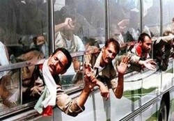 تجلیل از آزادگان و ایثارگران مختص ایام خاص و مناسبتی نیست
