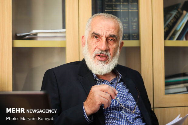 معنای قرآنی عدالت نظم است/انتظار بیجا از فیلسوفان نداشته باشید