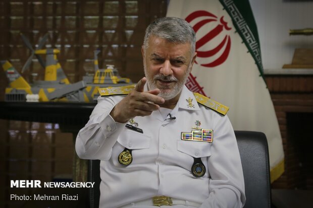 قائد البحرية الايرانية: حققنا انجازات جيدة وسنعلن عن منظومة جديدة بحلول نهاية العام الجاري