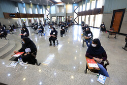 İran'da üniversiteye giriş sınavı