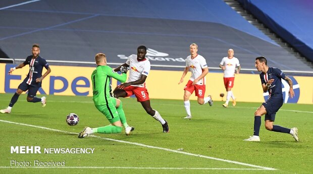 دیدار تیم‌های فوتبال پاری سن ژرمن و لایپزیگ در پرتغال