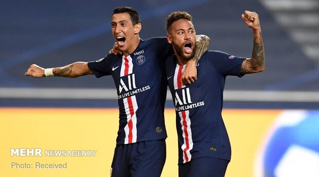 دیدار تیم‌های فوتبال پاری سن ژرمن و لایپزیگ در پرتغال