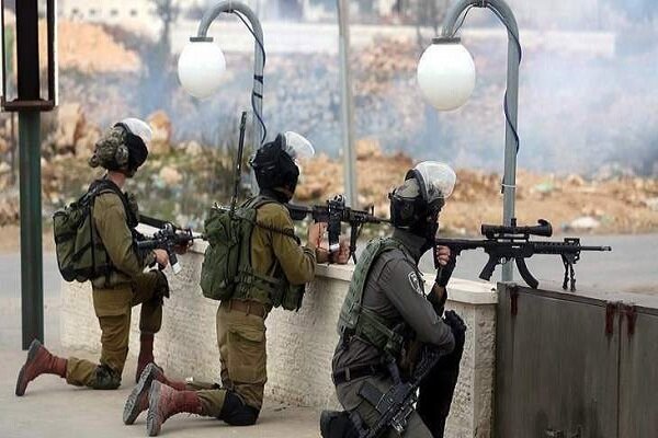 زخمی شدن ۵۱ فلسطینی در جریان درگیری‌ با صهیونیست‌ها در «نابلس»