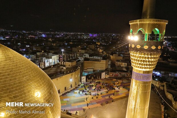 اهتزاز پرچم سیاه بر گنبد حسینیه اعظم زنجان