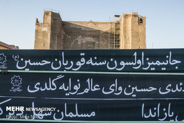 Muharram mourning in Mosalla of Tabriz
