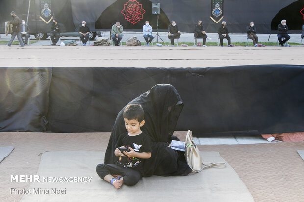 Muharram mourning in Mosalla of Tabriz
